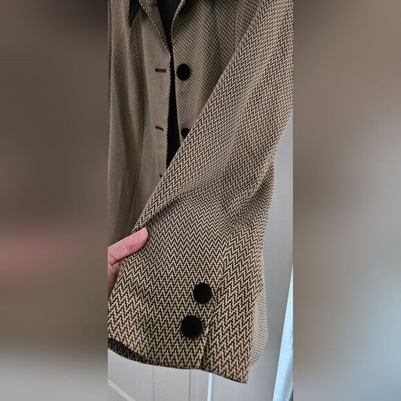 Women's Blazer with Velour Accents - Picture 4 of 7